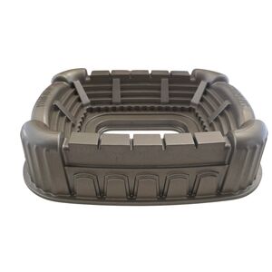 Nordic Ware Stadium Cake Pan – 3D Football Field Mold – Heavy Cast Aluminum